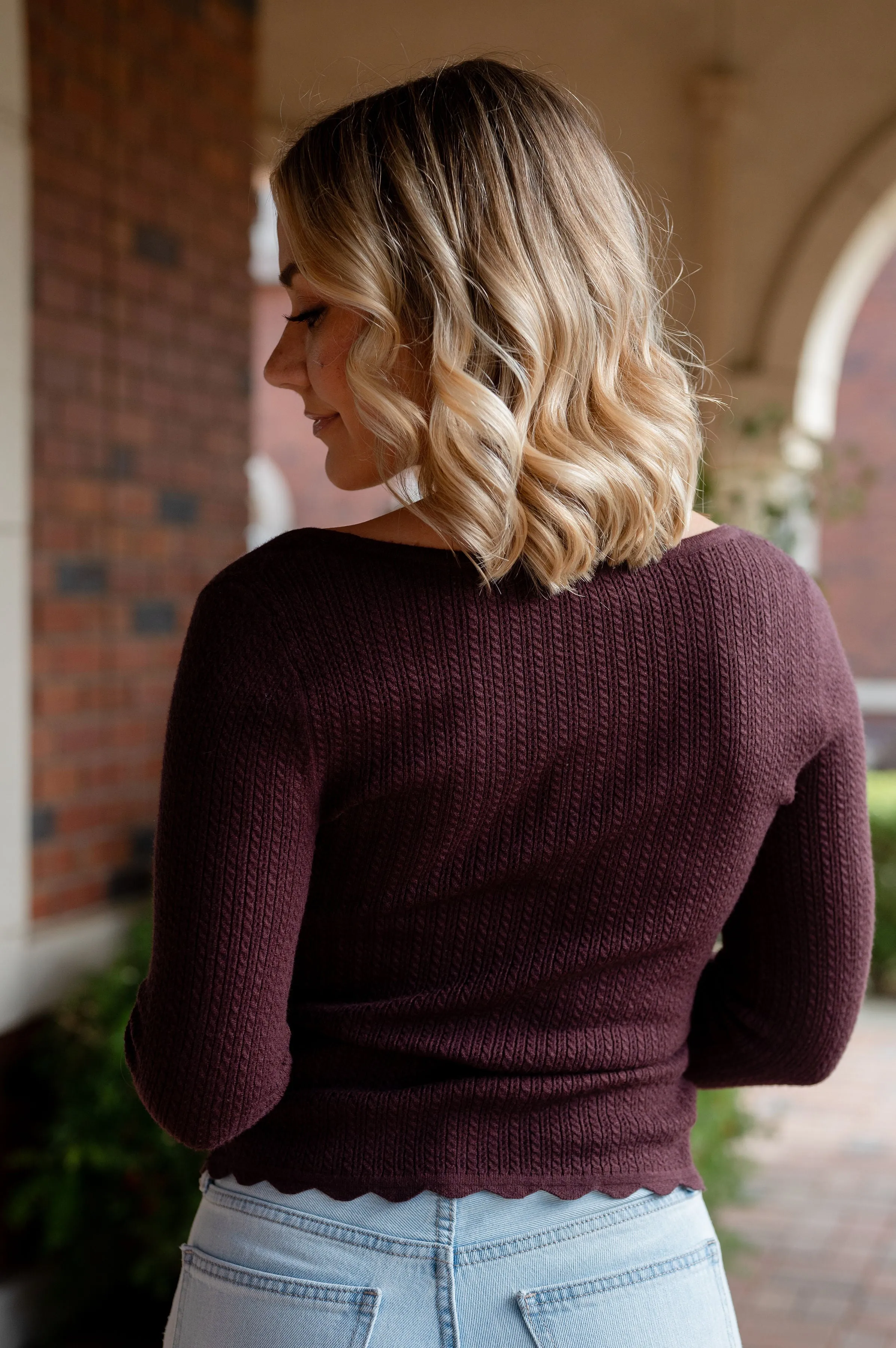 Annie's Scallop Hem Pull-Over