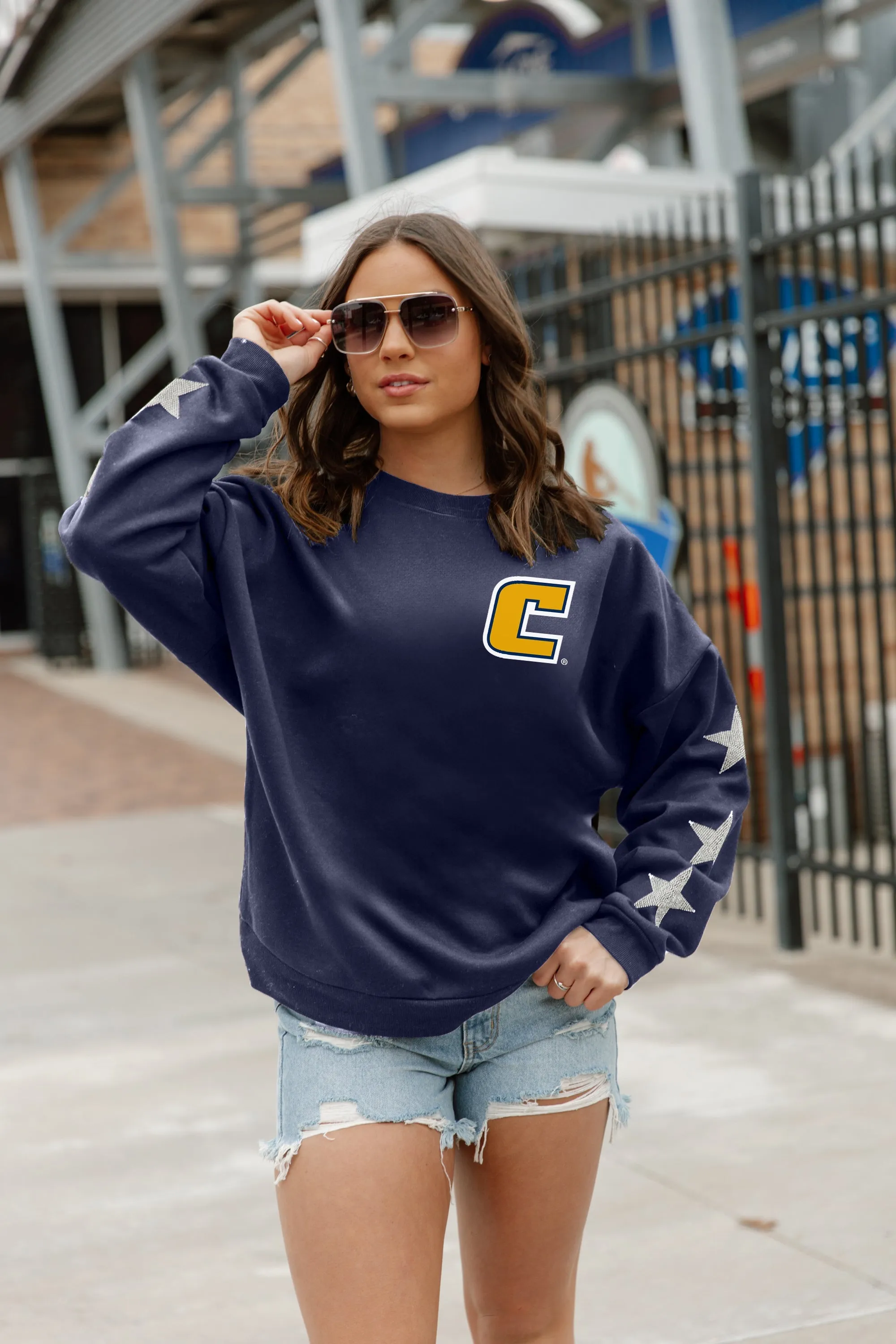 CHATTANOOGA MOCS DEDICATION EMBELLISHED STAR SLEEVE CREWNECK PULLOVER
