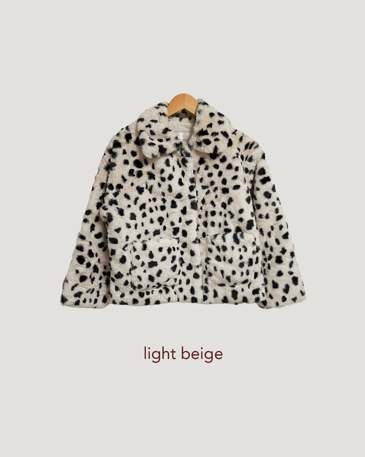 dalmatian pattern collar fur jacket
