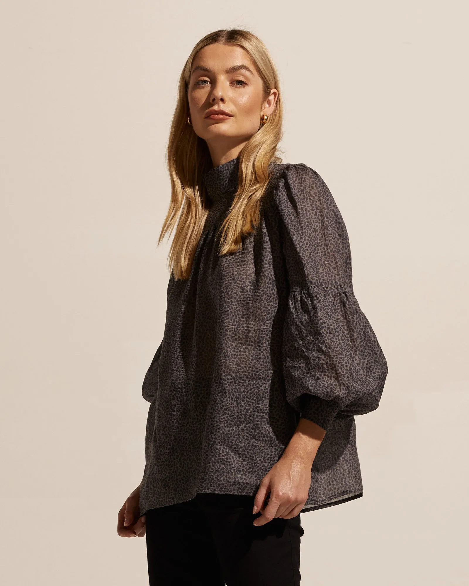 Pace top  -  Graphite Leopard