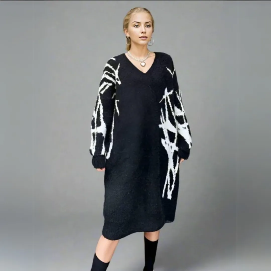 Warm Oversized Knitted Pullover with Deep V-Neckline