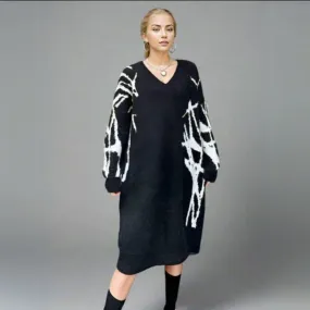 Warm Oversized Knitted Pullover with Deep V-Neckline